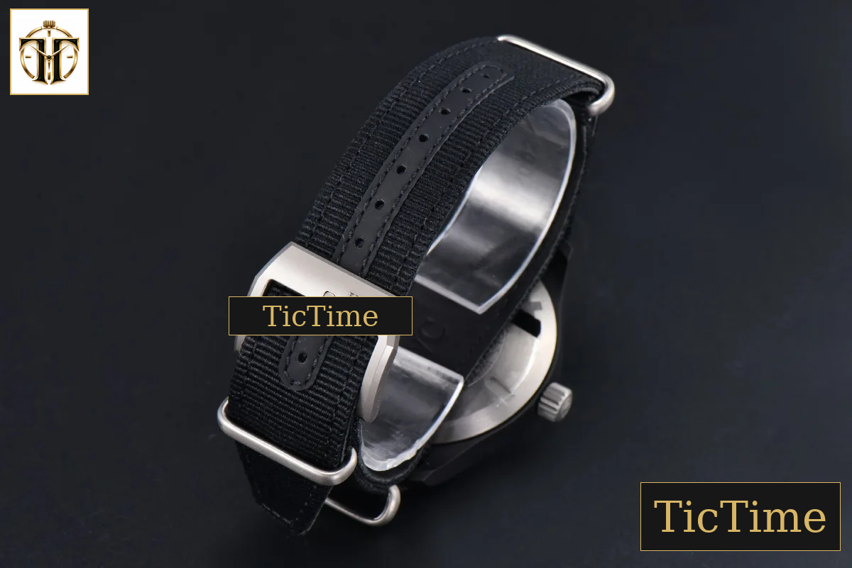 Pilot Top Gun IW326906 41mm V7F Black Ceramic Black Nylon Strap A32111 — foto 24