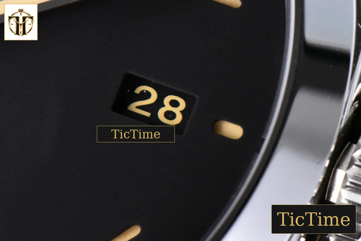 PAM910 44mm TTF Black Dial Black Leather Strap P9010 — foto 9