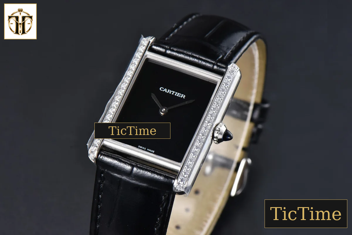Tank Must Large 33.7×25.5mm K11F Diamond Bezel Black Dial Black Leather Strap Quartz — foto 3