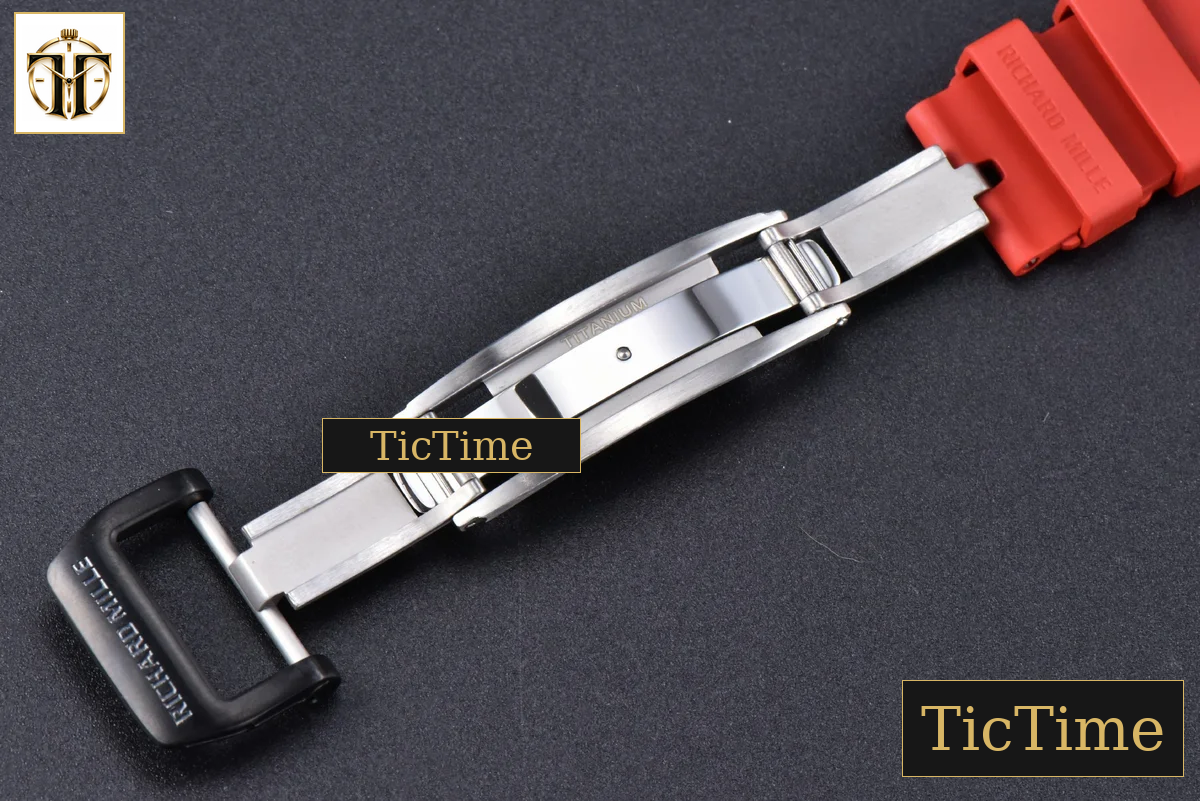 RM035-02 42mm T+F Black Forged Carbon Skeleton Dial Red Crown Red Rubber Strap RMUL2 — foto 17