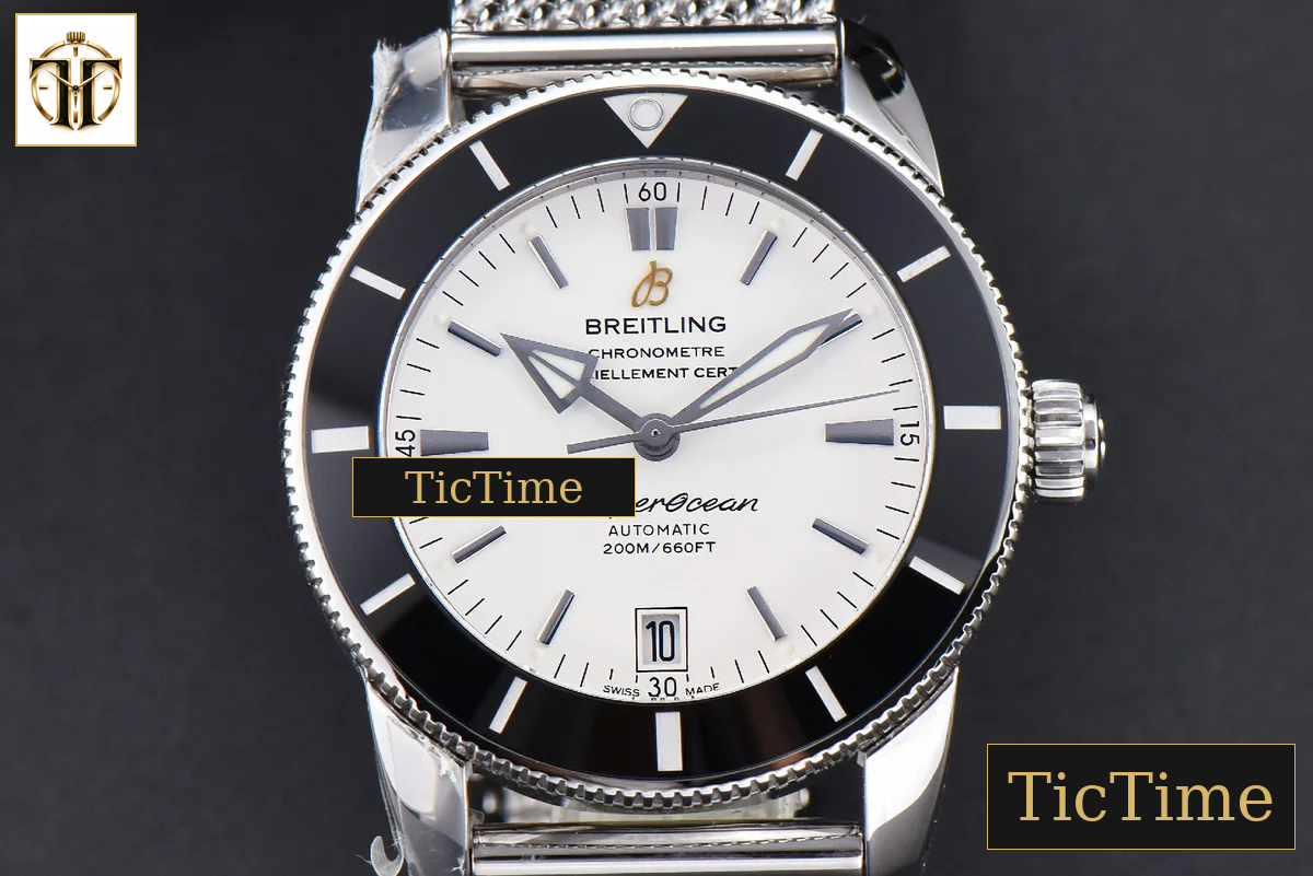 SuperOcean Heritage II 42mm GF White Dial Black Bezel SS bracelet A2824 — foto 3