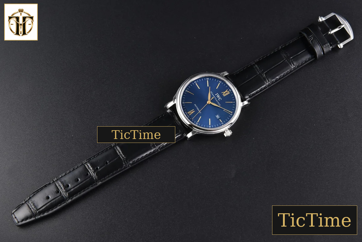 Portofino 40mm V7F Blue Dial YG Hands Black Leather Strap A2892 — foto 31