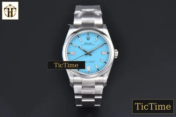 Foto frontal — Oyster Perpetual 904L 126000 36mm VSF Tiffany Dial Oyster Bracelet VS3235