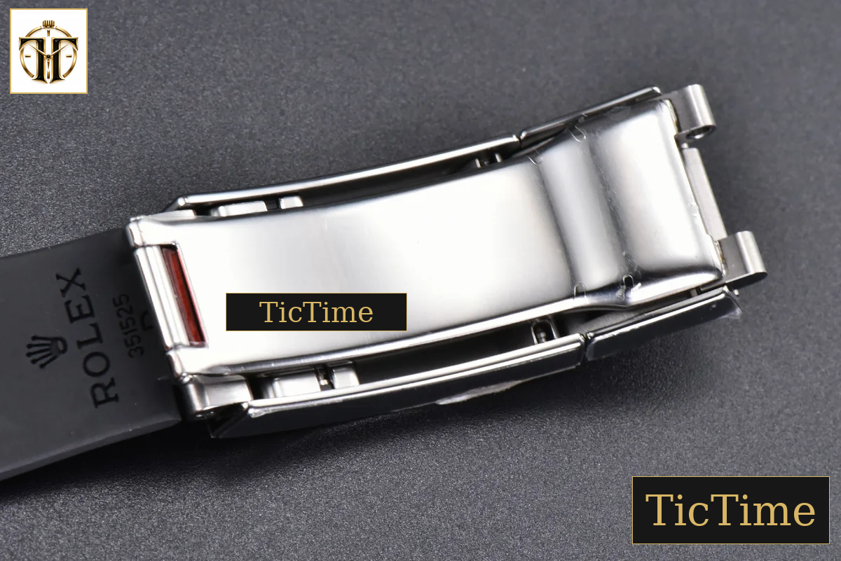 Yacht-Master Falcon’s Eye Dial 226659 42mm Clean Factory Black Rubber Strap VR3235 — foto 37