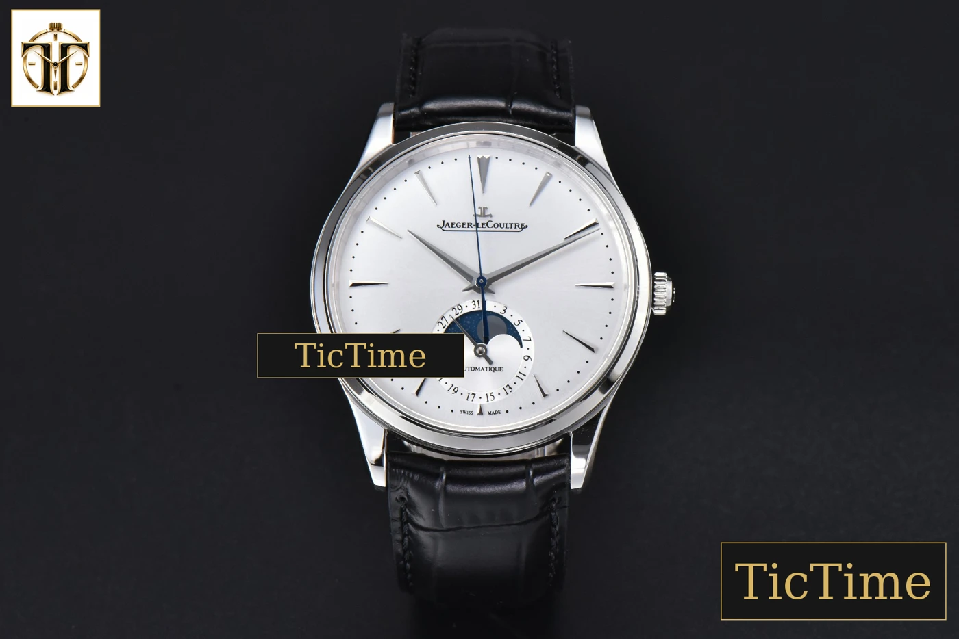 Vista frontal — Master Ultra Thin Moonphase 1368430 39mm APSF White Dial Leather Strap SA925