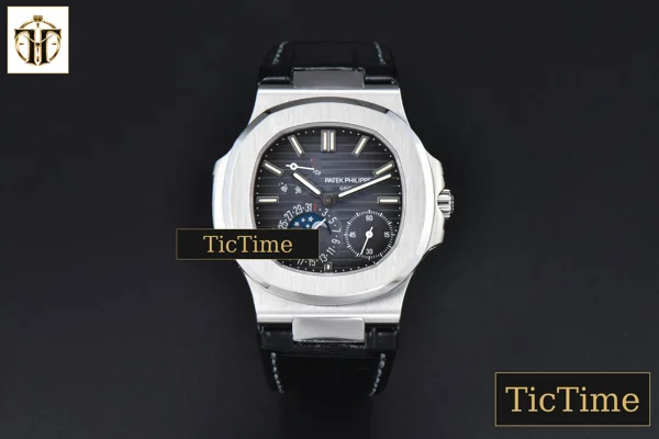 Foto frontal — Nautilus /G 5712 40mm PPF SS Black Dial Black Leather Strap V4 A240
