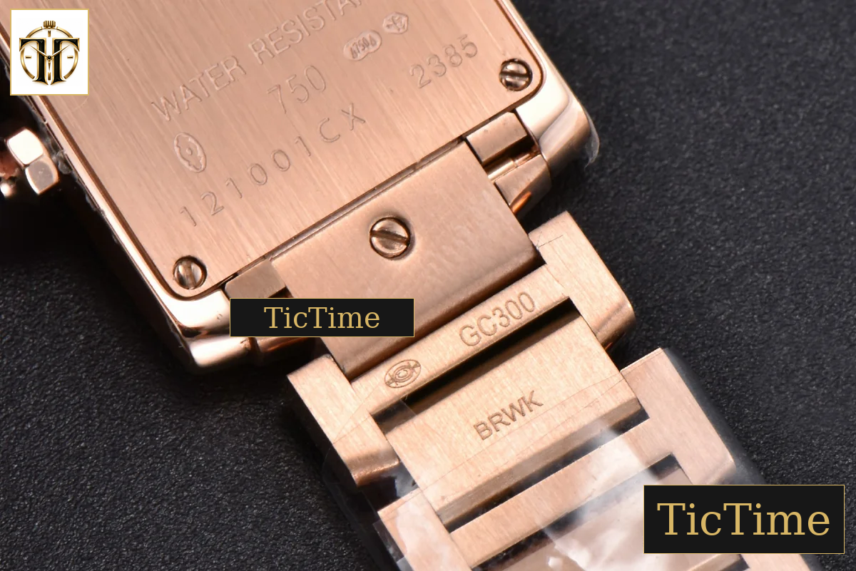 Tank Francaise Small 25.7mmx21.2mm 8848F RG Bracelet Quartz — foto 16