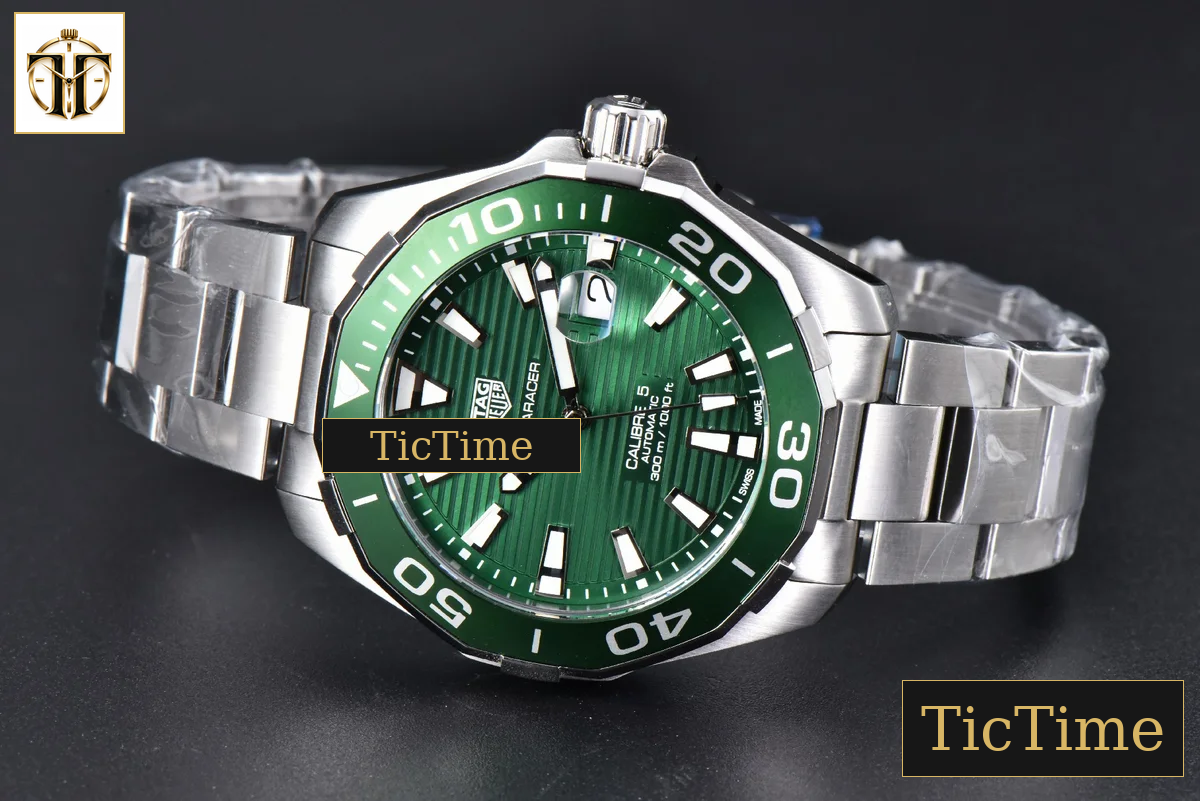 Aquaracer Calibre 5 43mm OF Green Dial Green Bezel SS Bracelet Swiss SW200 — foto 14