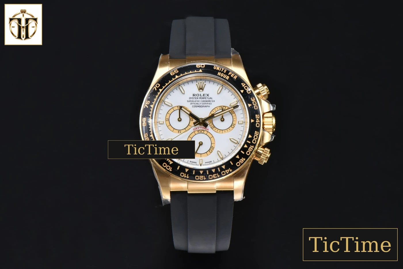 Vista frontal — Daytona 126518 40mm Clean Factory YG Black Bezel White Dial Lume Marker Black Oysterflex Strap SH4131