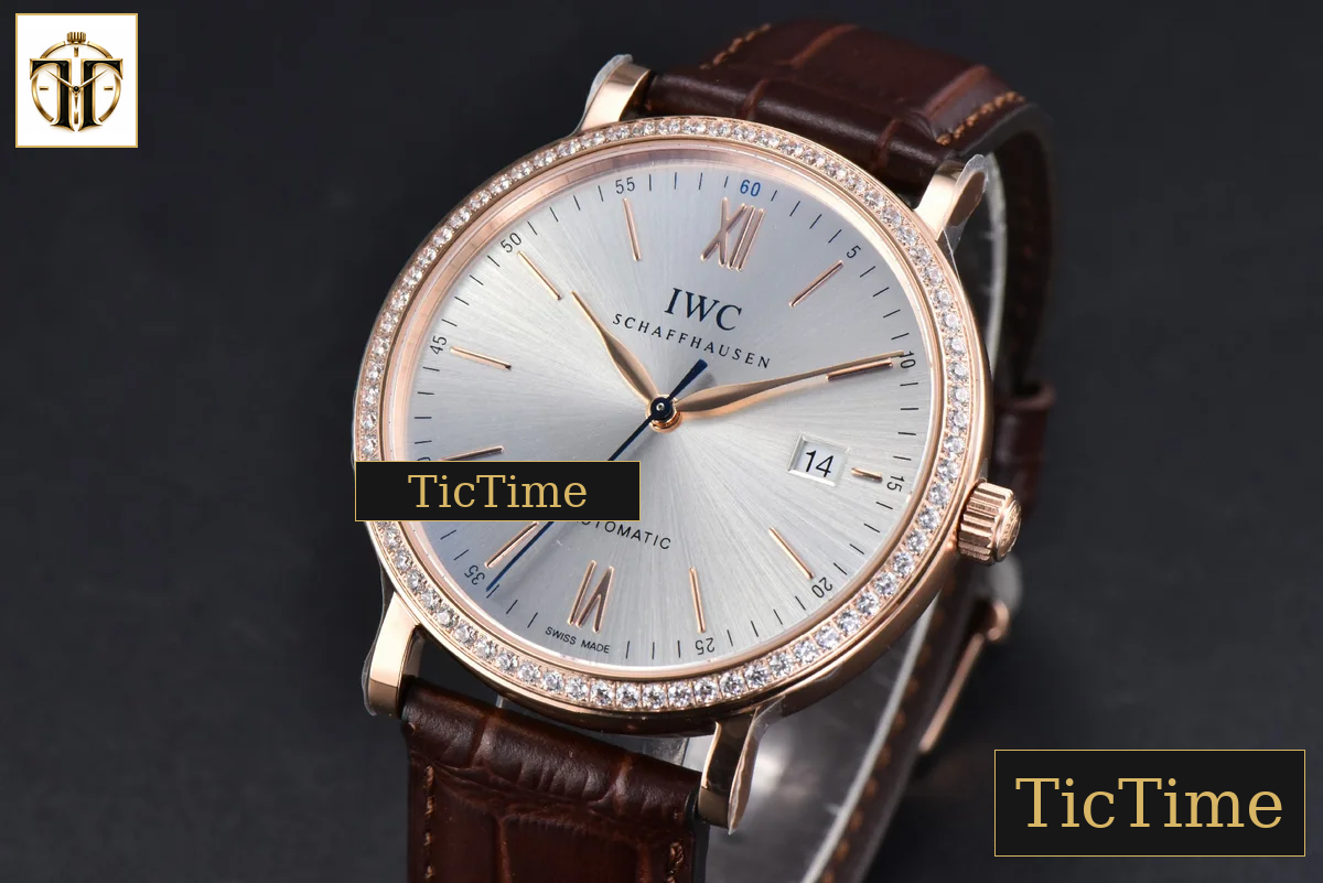 Portofino 40mm V7F RG Diamond Silver Dial RG Marker Brown Leather Strap A2892 — foto 4