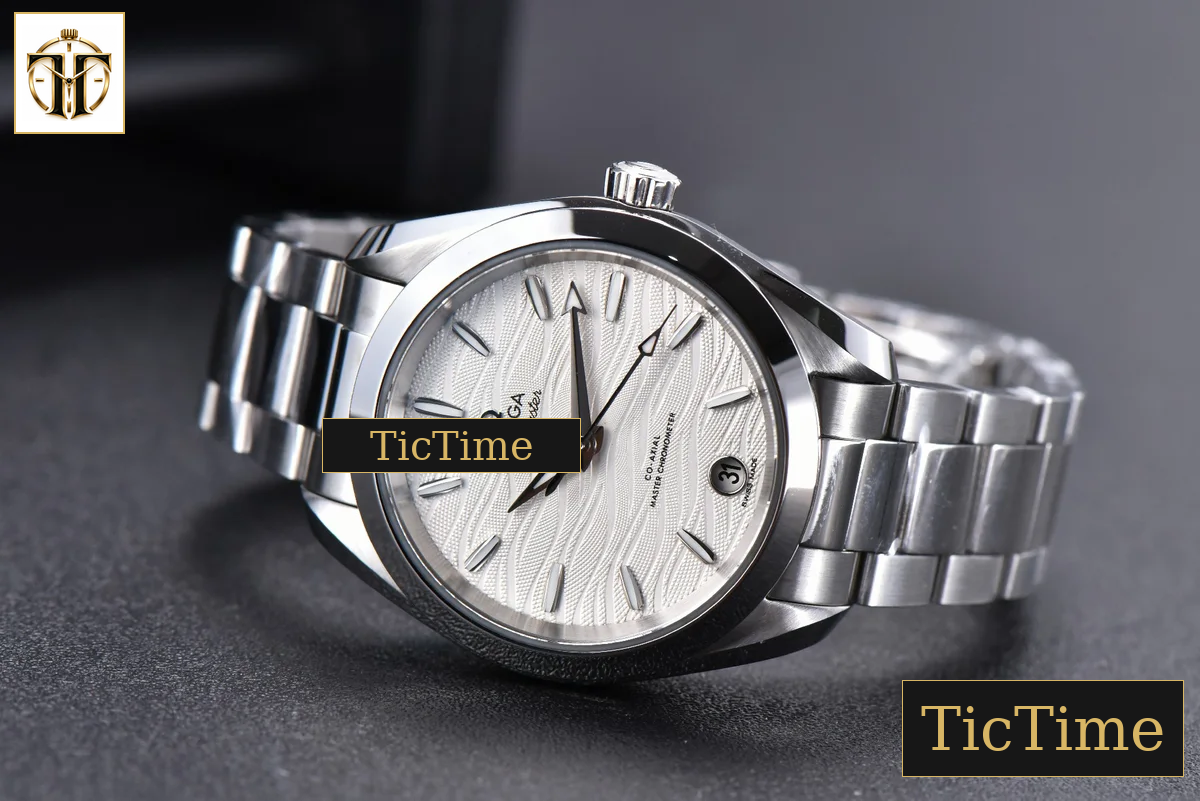 Aqua Terra 150M Ladies 34mm VSF White Wave Dial Silver Marker SS Bracelet A8800 — foto 12