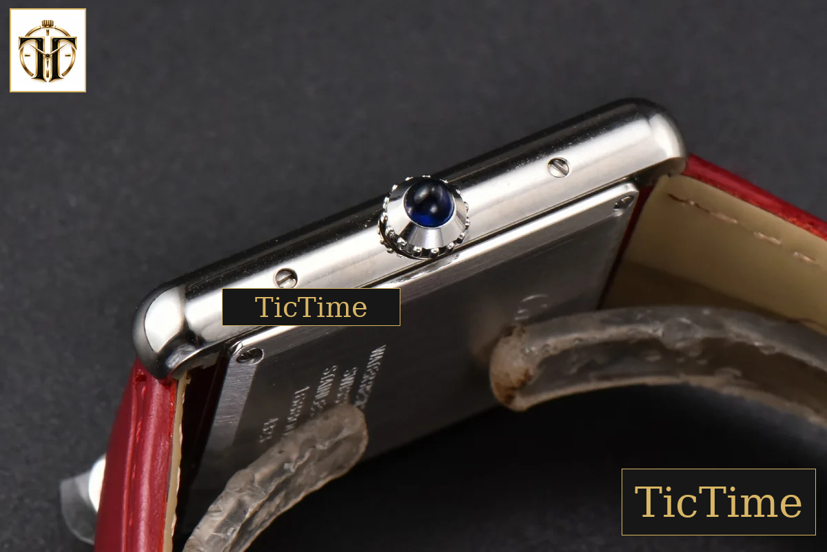 Tank Must Large 33.7×25.5mm K11F Red Dial Red Leather Strap Quartz — foto 11