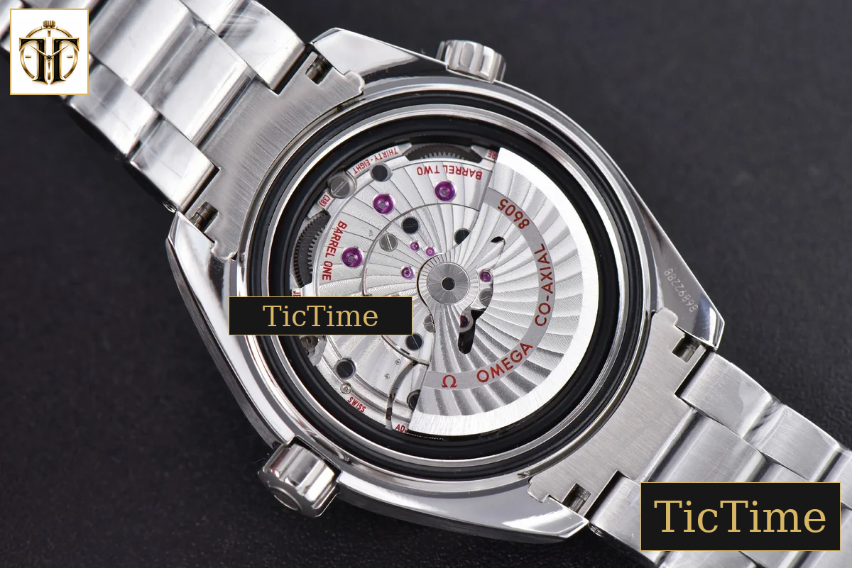 Planet Ocean 600m GMT 43.5mm VSF Black Dial Orange Marker SS Bracelet A8906 — foto 19