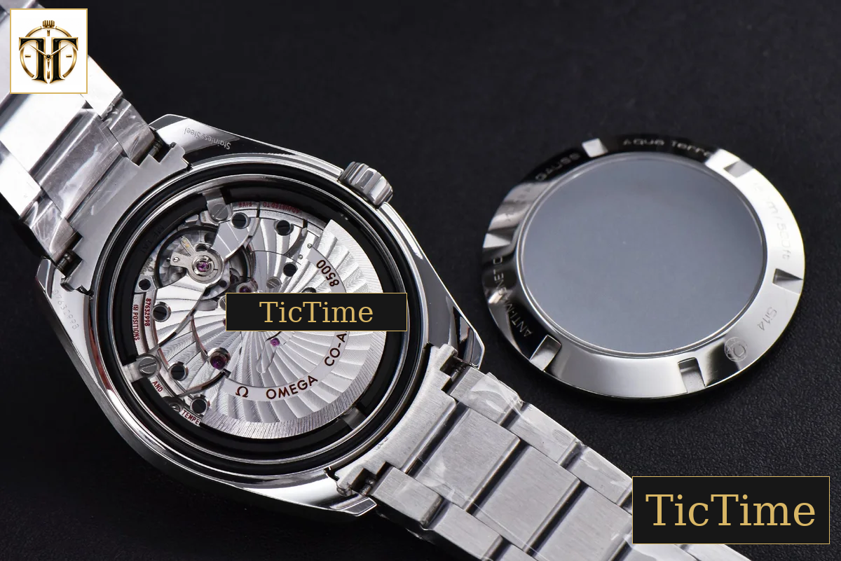 Aqua Terra 150M 41mm VSF White Wave Dial Silver Markers SS Bracelet A8500 — foto 20