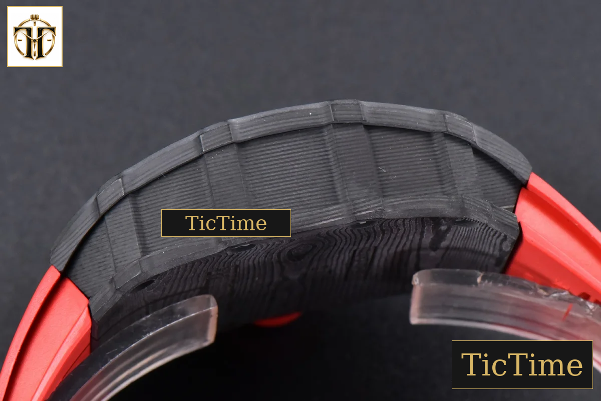 RM035-02 42mm T+F Black Forged Carbon Skeleton Dial Red Crown Red Rubber Strap RMUL2 — foto 17