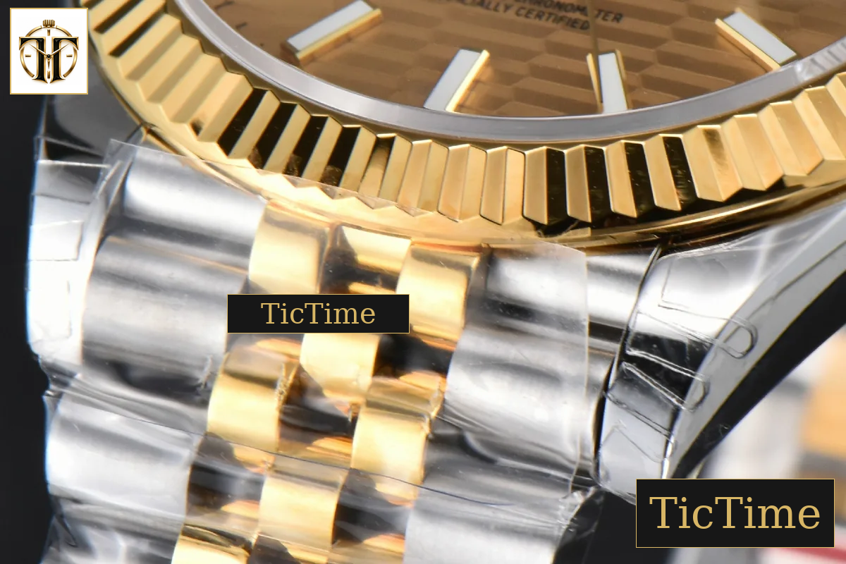 DateJust 126333 41mm VSF YG/SS YG Motif Dial Jubilee Bracelet VS3235 — foto 10