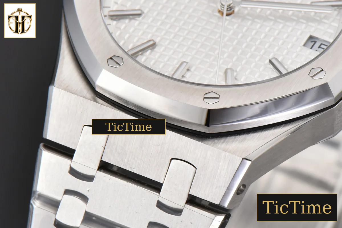 Royal Oak 15500 41mm APSF White Textured Dial SS Bracelet V2 A4302 — foto 10