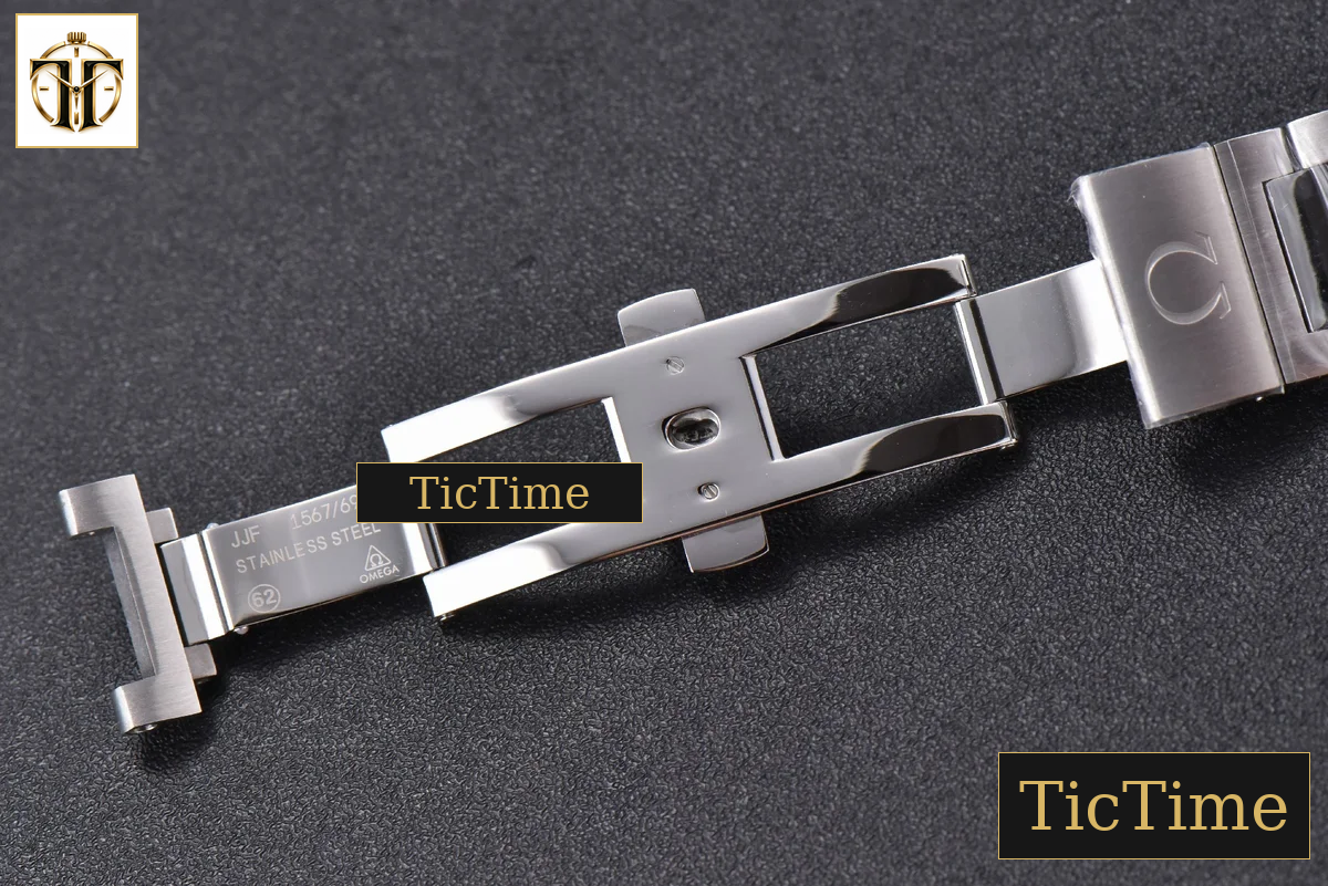 Aqua Terra 150M 41mm VSF Black Wave Dial RG Markers SS Bracelet A8500 — foto 29