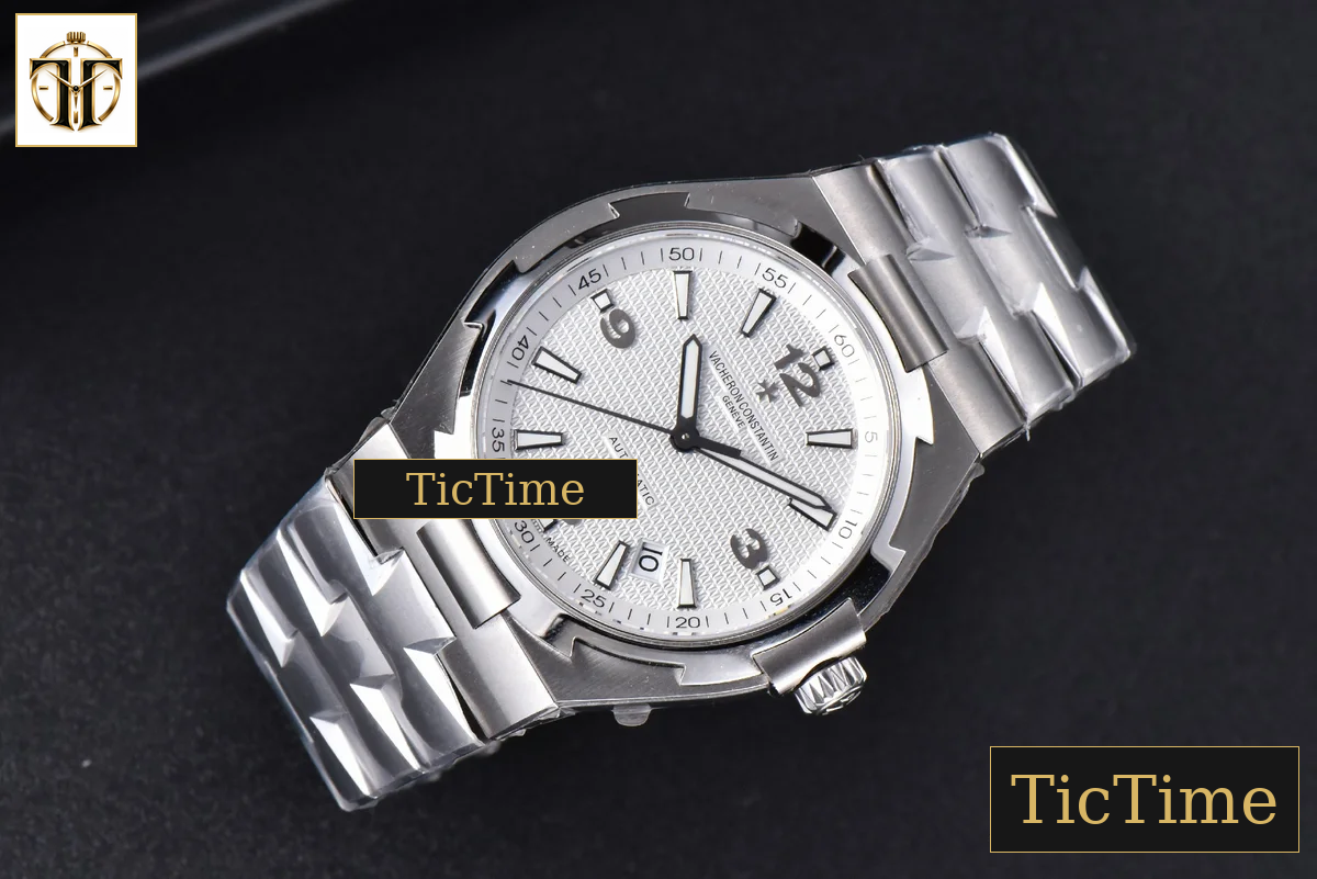 Overseas 47040 42mm MKF White Textured Dial SS Bracelet 9015 — foto 25