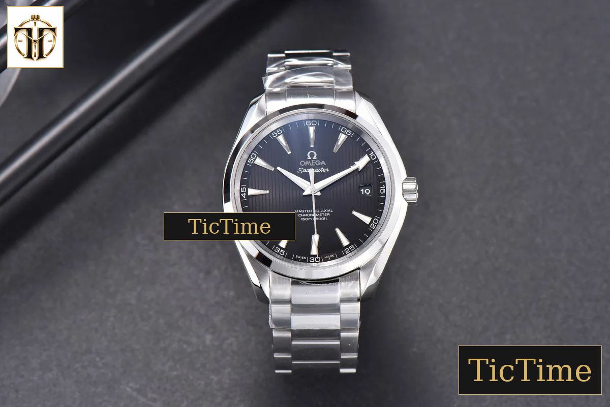 Aqua Terra 150M 41mm VSF Black Textured Dial SS Bracelet A8500 — foto 2