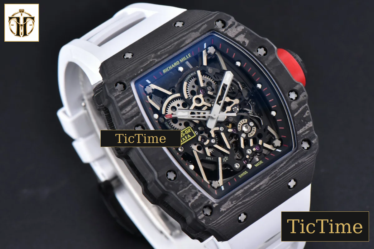 RM035-02 42mm T+F Black Forged Carbon Skeleton Dial Red Crown White Rubber Strap RMUL2 — foto 12