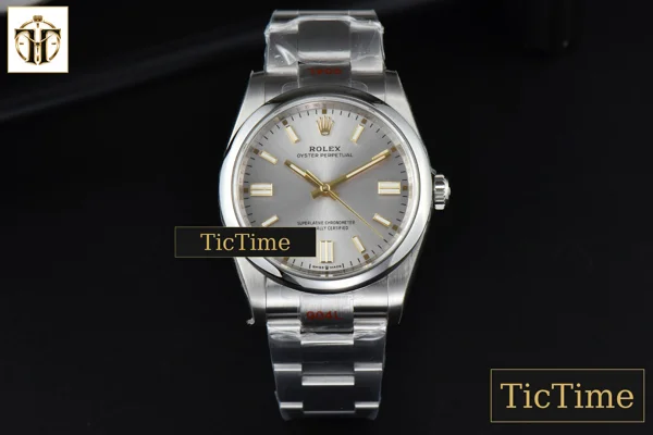 Foto frontal — Oyster Perpetual 126000 36mm EWF Silver Dial SS Bracelet A3230