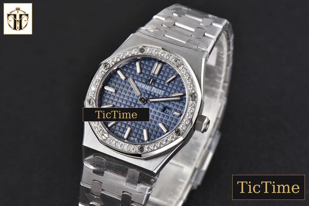 Royal Oak Ladies 33mm 8F Diamond Blue Dial SS Bracelet Swiss Quartz — foto 5