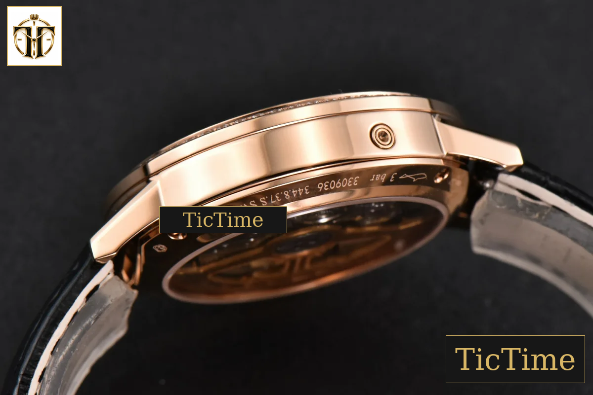 Rendez-Vous Moon 34mm GF RG Diamond White Textured Dial Black Leather Strap A935 — foto 15