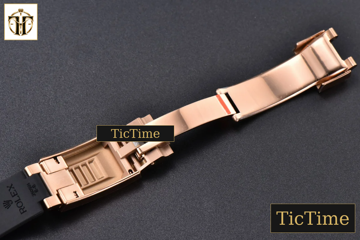 Yacht-Master 126622 40mm ARF RG Black Ceramic Bezel Oysterflex Strap VR3235 — foto 43