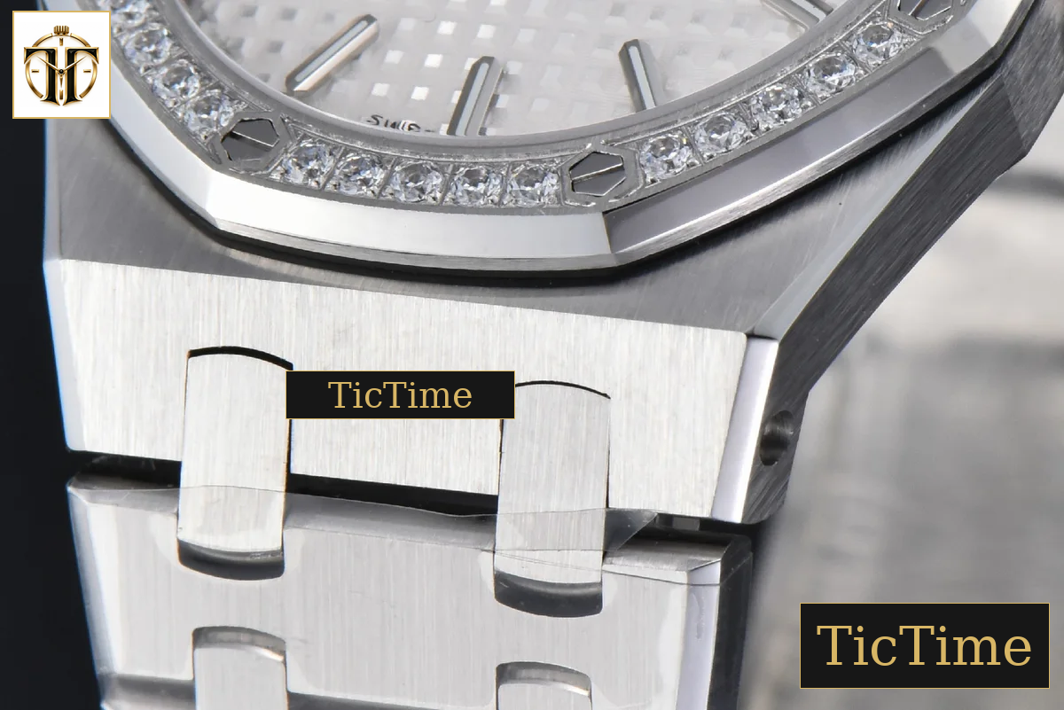 Royal Oak Ladies 67651ST 33mm ZF SS Diamond Chocolate Dial SS Bracelet Quartz — foto 10