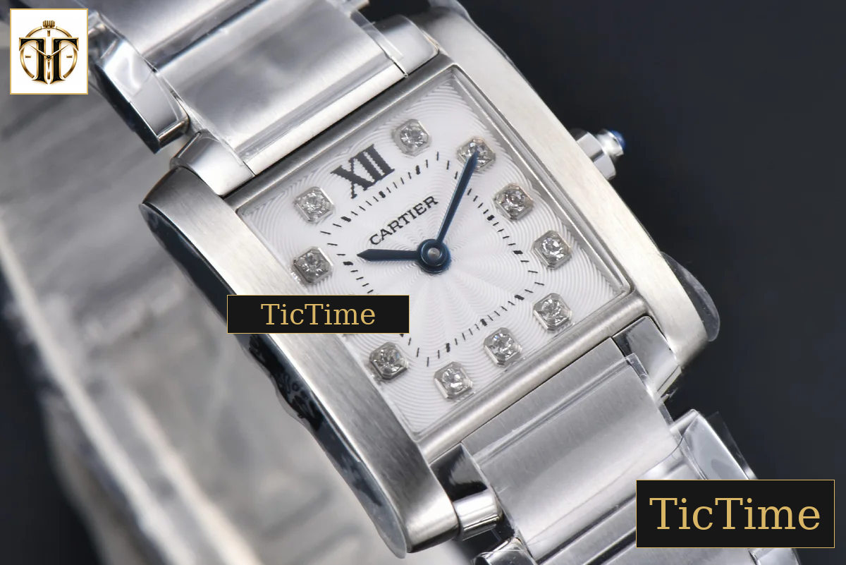 Tank Francaise Small 25.7mmx21.2mm 8848F Diamond Marker SS Bracelet Quartz — foto 11
