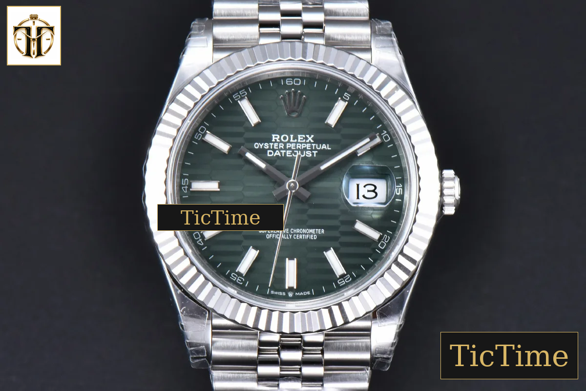 DateJust 904L 126334 41mm VSF Green Motif Dial Jubilee Bracelet VS3235 — foto 2