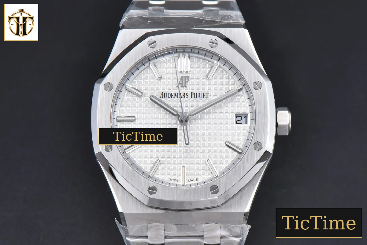 Royal Oak 15500 41mm APSF White Textured Dial SS Bracelet V2 A4302 — foto 2