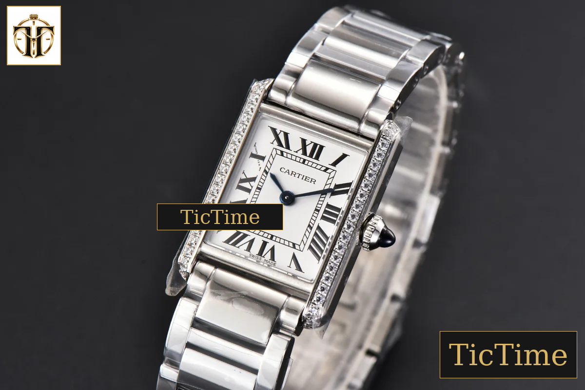 Tank Must Small 29.5mmx22mm K11F Diamond White Dial SS Bracelet Ronda Quartz — foto 4