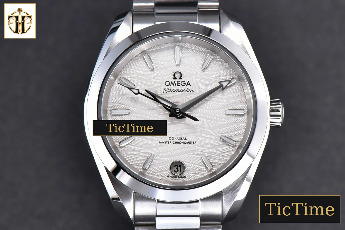 Aqua Terra 150M Ladies 34mm VSF White Wave Dial Silver Marker SS Bracelet A8800 — foto 2