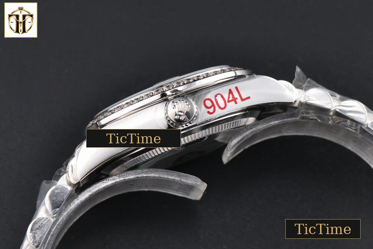 DateJust 904L 31mm GMF Diamond Bezel Red Dial Diamond Marker SS President Bracelet A2824 — foto 17