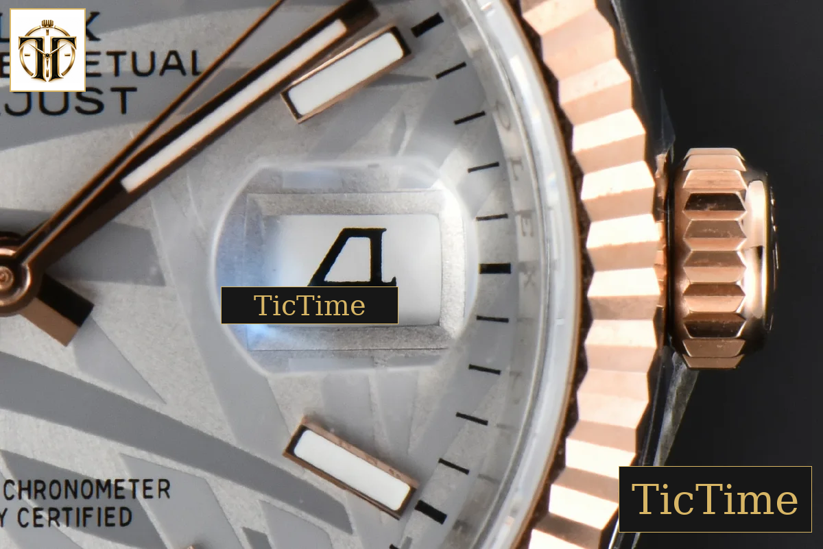 DateJust 36mm EWF RG/SS Silver Plam Dial Oyster Bracelet A3235 — foto 9
