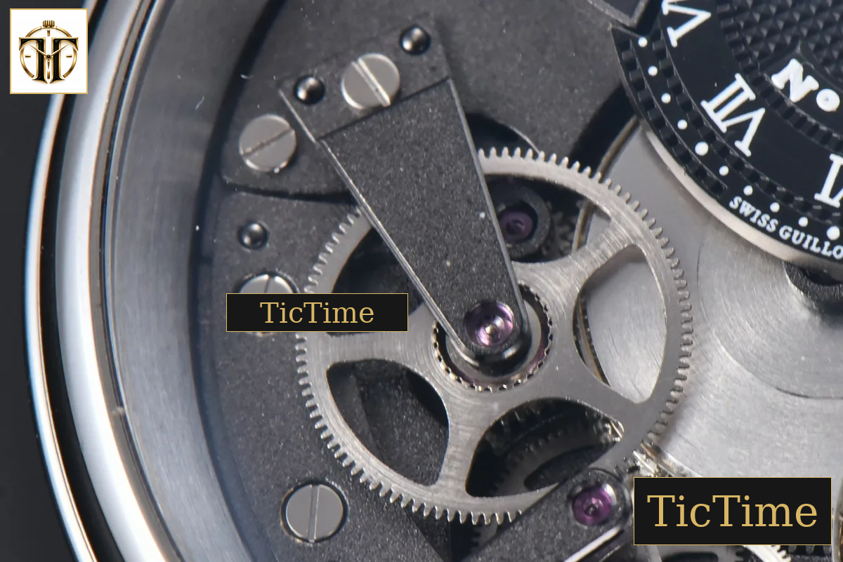 Tradition 7057BB 40mm ZF Gray Dial Black Subdial Black Leather Strap A505 — foto 5
