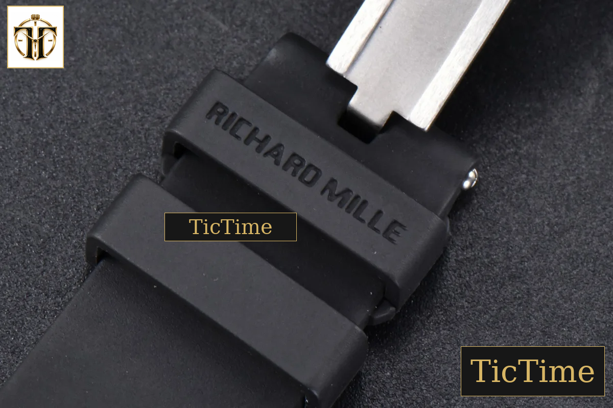 RM035-02 42mm T+F White Forged Carbon Skeleton Dial Red Crown Black Rubber Strap RMUL2 — foto 21