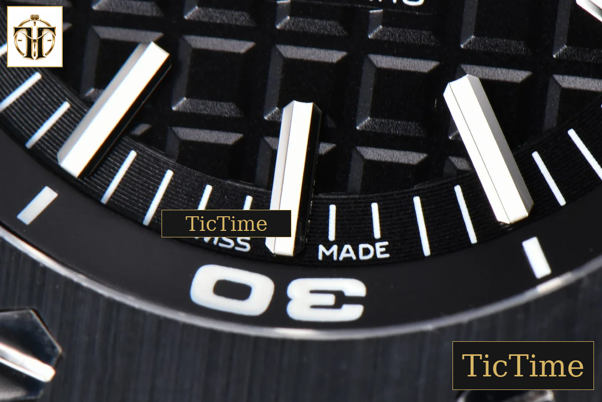 Royal Oak Offshore Diver 15707 42mm ZF Black Ceramic Black Dial Rubber Strap A3120 — foto 9
