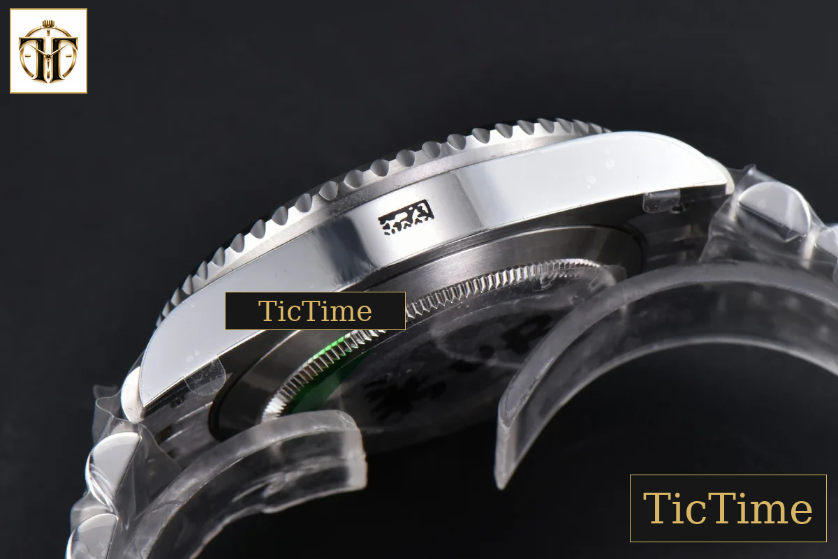 GMT Master II GRNR 904L 126710 40mm GMF Black/Gray Bezel Black Dial Jubilee Bracelet VR3285 — foto 21