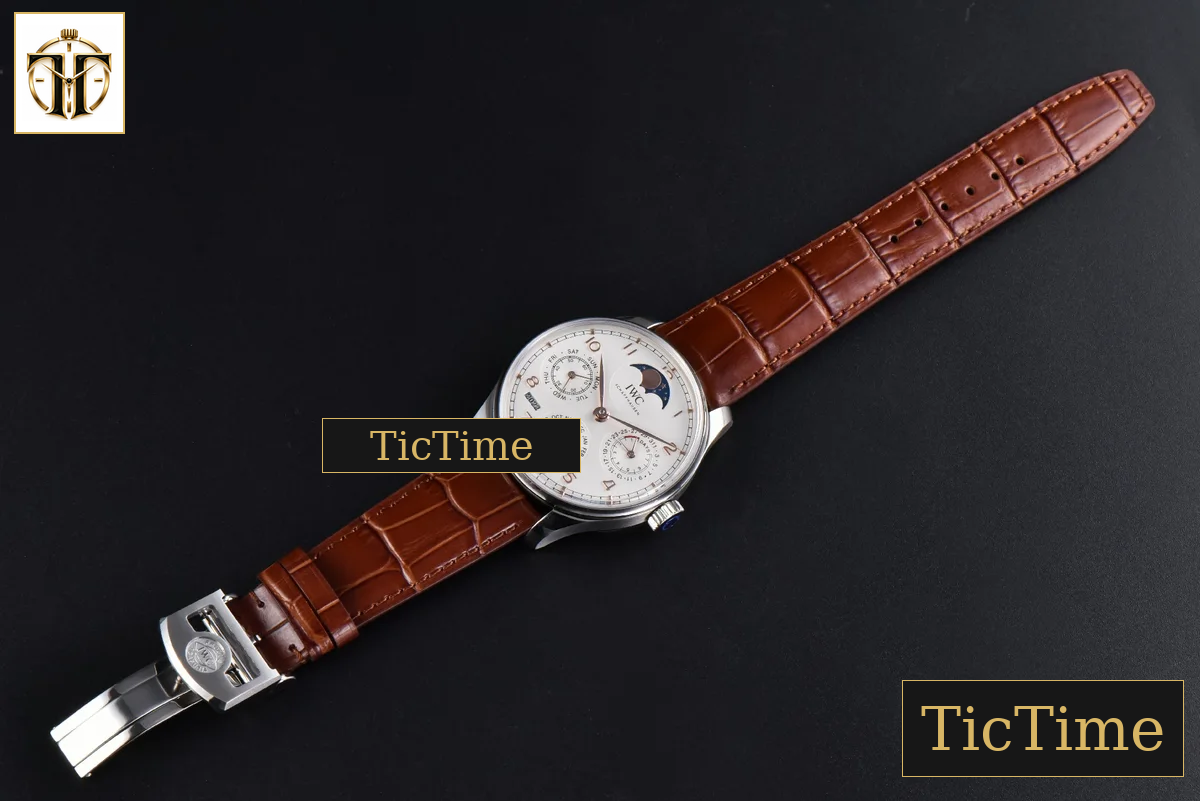 Portugieser Perpetual Calendar IW5033 42mm APSF SS White Dial Brown Leather Strap A52610 — foto 33