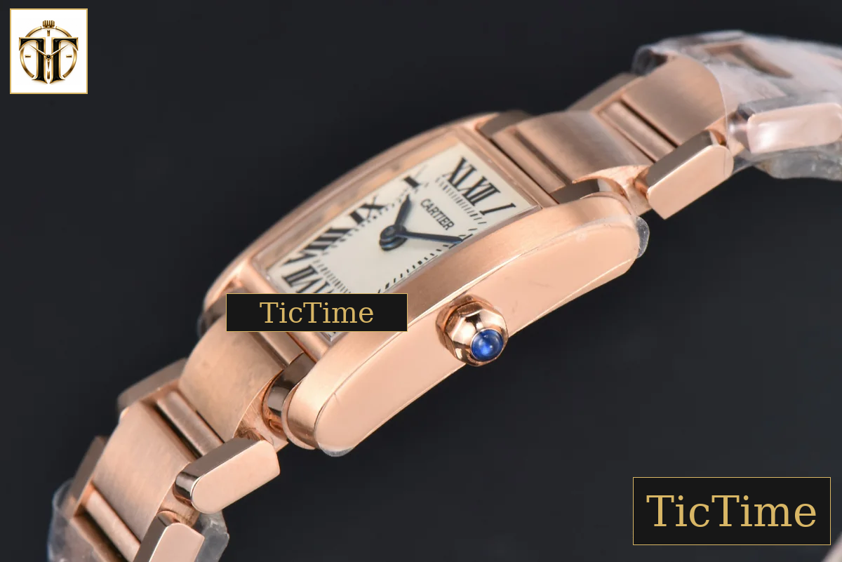 Tank Francaise Small 25.7mmx21.2mm 8848F RG Bracelet Quartz — foto 10