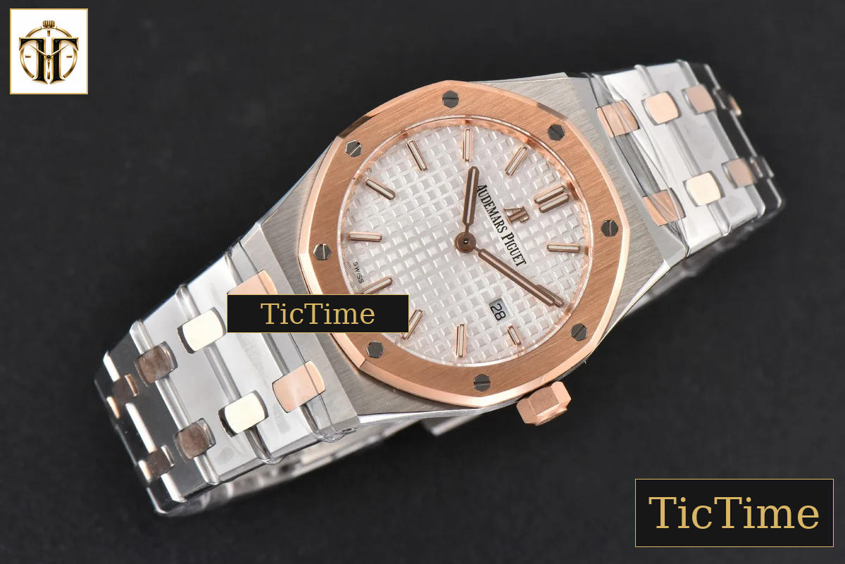Royal Oak Ladies 33mm 8F RG/SS White Dial RG/SS Bracelet Swiss Quartz — foto 4