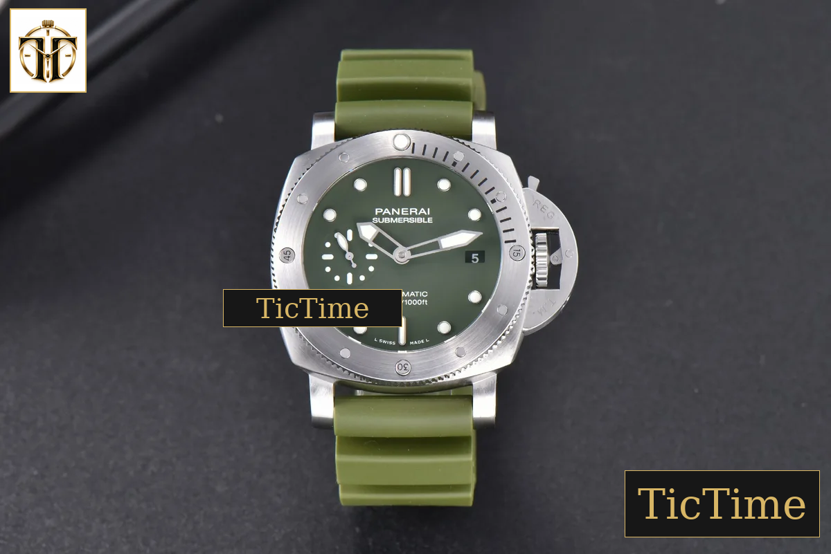 Luminor Submersible PAM1055 42mm VSF Green Rubber Strap P.900 — foto 2