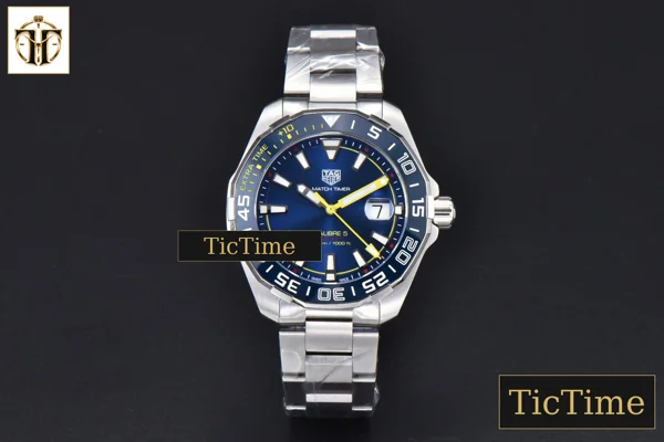 Foto frontal — Aquaracer Calibre 5 43mm OF Blue Dial Blue Bezel Yellow Hands SS Bracelet Swiss SW200