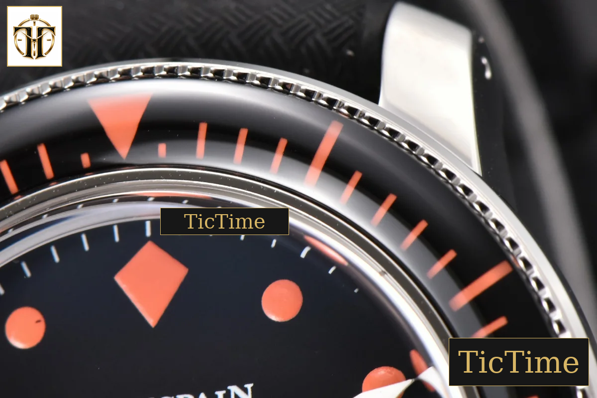 Fifty Fathoms ‘No Rad Only’ 5008E 40mm GSF Black Dial Black Rubber Strap A1151 — foto 8