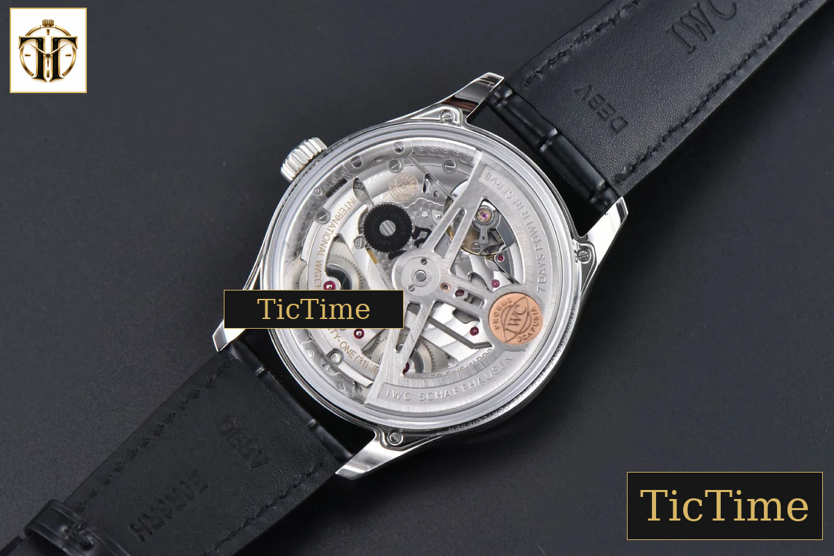 Portugieser Automatic 7 Days IWC0559E 42mm APSF SS White Dial YG Numeral Markers Black Leather Strap A52010 — foto 18