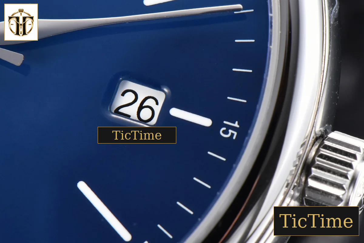 Portofino 40mm V7F Blue Dial Black Leather Strap A2892 — foto 9
