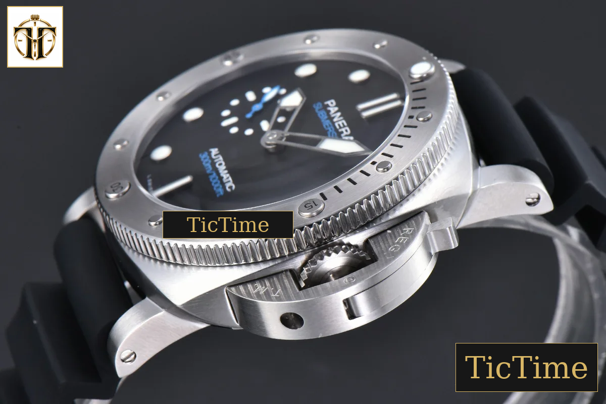 Submersible Quaranta PAM1229 44mm TTF Black Dial Rubber Strap P9010 — foto 11